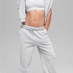 ALO Yoga Gray Straight Leg Pants